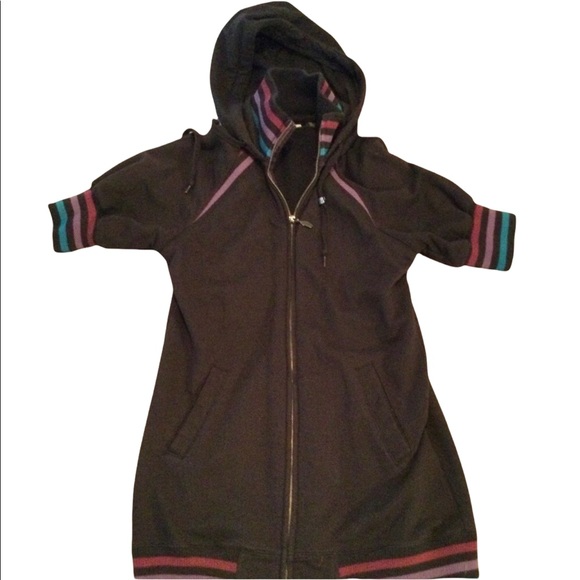 Mint condition VANS cover up hoodie. - Picture 7 of 7